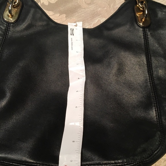 Micheal Kors Black Hobo Handbag - Picture 4 of 16